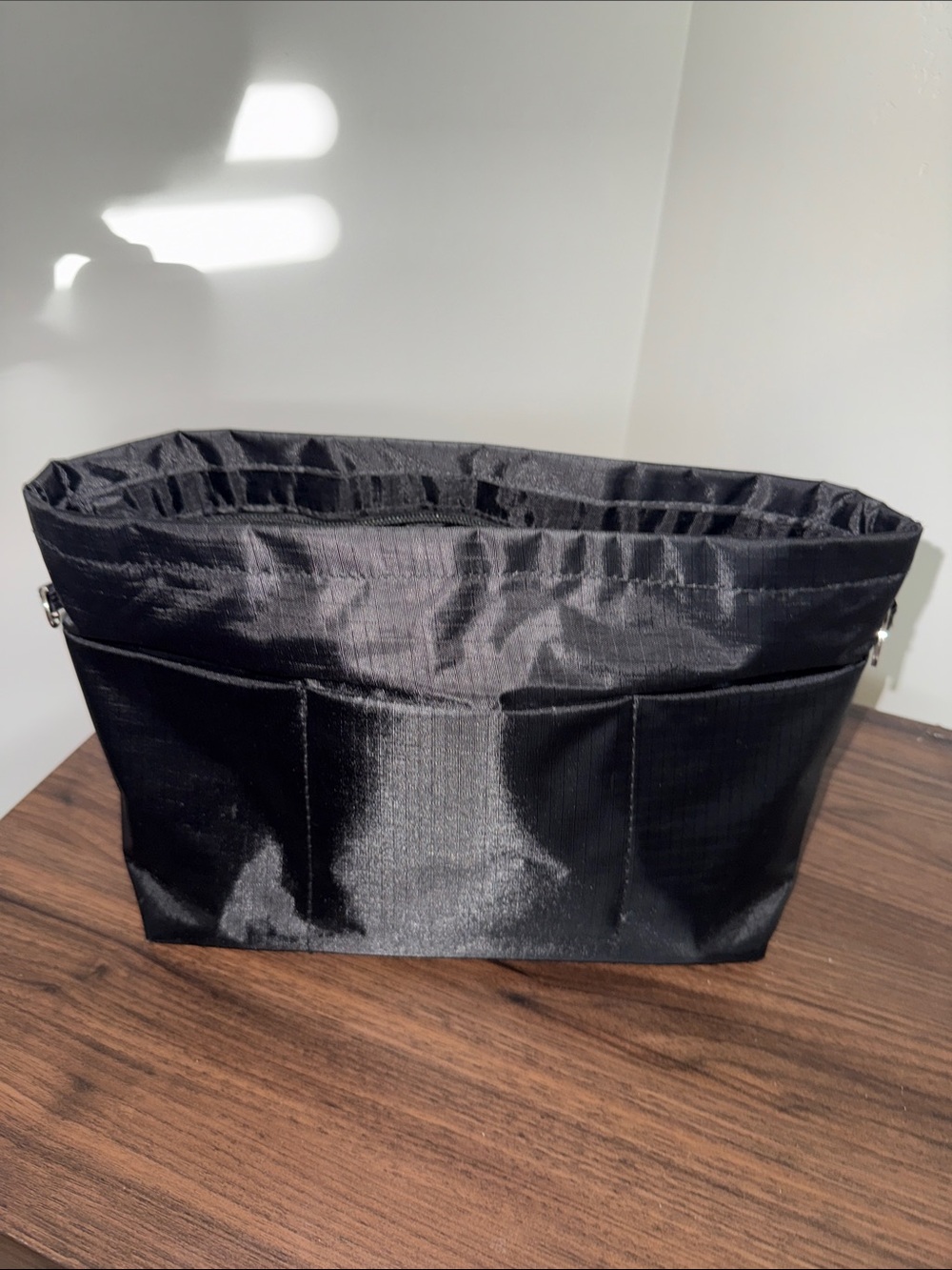 Authentic Marc Jacobs Medium Tote Bag in Slate Green - Picture 9 of 11